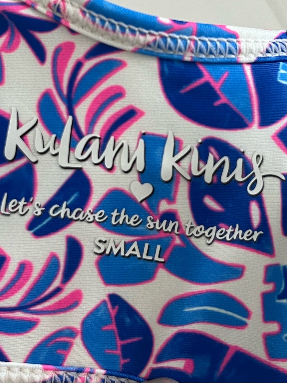 NWT Kulani Kinis purple and White Floral tropical Swim Top - Picture 3 of 4